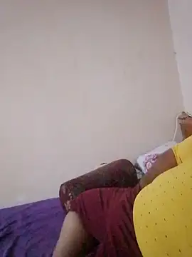 elpoop7305's Live XXX Chat