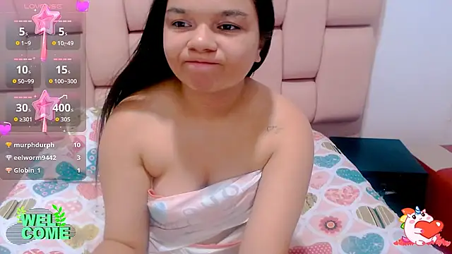naomi_cute19 现场XXX聊天