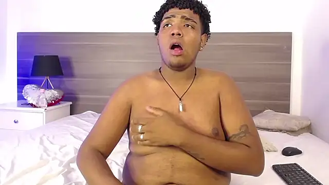 دردشة Blaise_Bailey13 الجنسية المباشرة