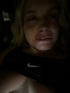 SassynNatty's Live XXX Chat