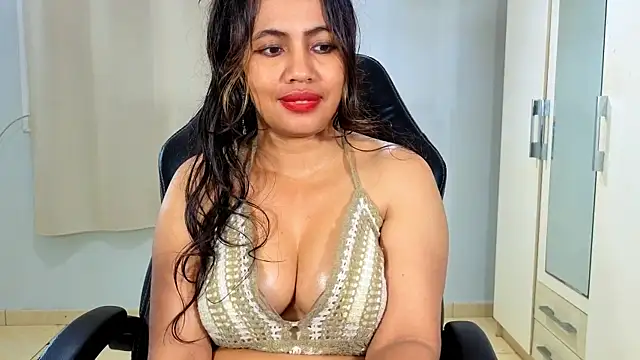 FannyXhot: онлайн-секс-чат