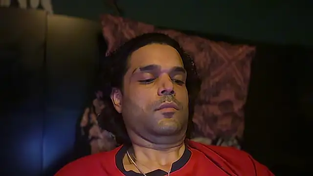 icebergslim281's Live XXX Chat