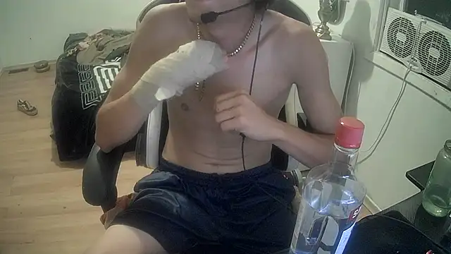 zigzog_'s Live XXX Chat