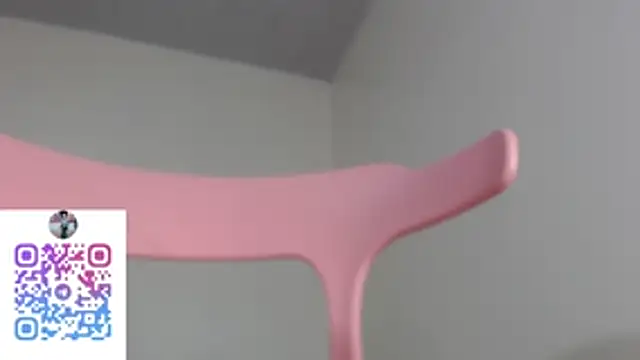 Kitty_Mifl's Live XXX Chat