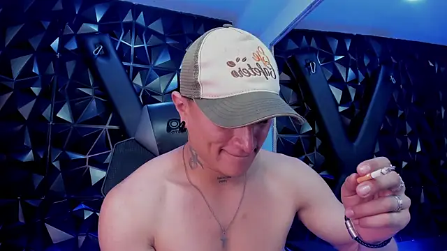 LiamDeeps élő XXX-chatje