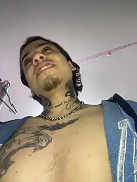 Chat +18 de chamitopolla21 ao vivo