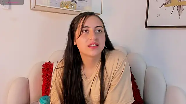 Chat +18 de Cassandra_Armani ao vivo