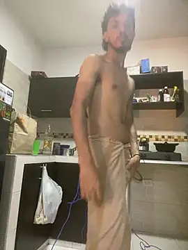 Kriss_Edwards live XXX chat