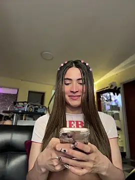 Chat +18 de Lottus_fire ao vivo