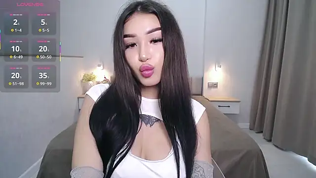 Chat +18 de MavieLavie ao vivo