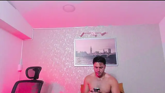 Онлайн ч ат XXX noahstevenss