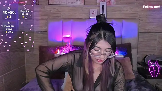 mia_devine_ 라이브 XXX 채팅