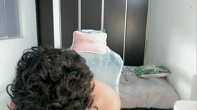 2c_Bby – Naživo XXX chat