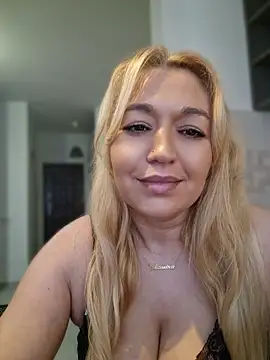 Chat +18 de velurelexa ao vivo