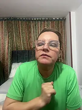 MALU0617 – Live XXX-chat