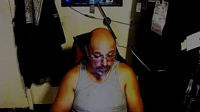 KrazyLegz XXX чат на живо