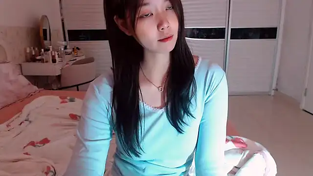 Miu1_girl XXX чат на живо