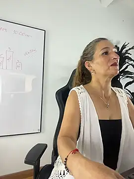 JennaMilf_ Chat XXX live