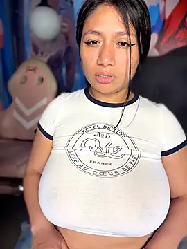 Im_Little's Live XXX Chat