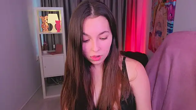 BellaThery's Live XXX Chat