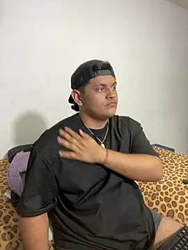 دردشة boy_jasson الجنسية المباشرة
