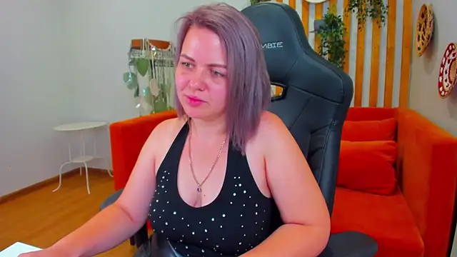 AdeleRavelle's Live XXX Chat