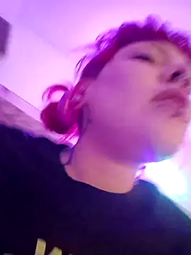 Sarah-StonerのライブXXXチャット