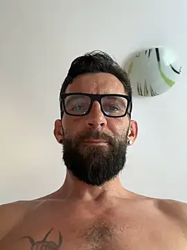 Онлайн чат XXX Michel_huge
