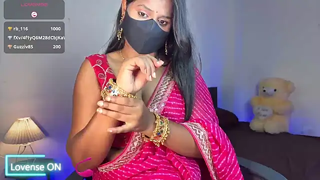 دردشة Pinku_shine الجنسية المباشرة