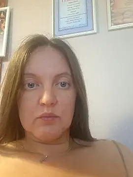 Živý XXX chat Jade_Kissy