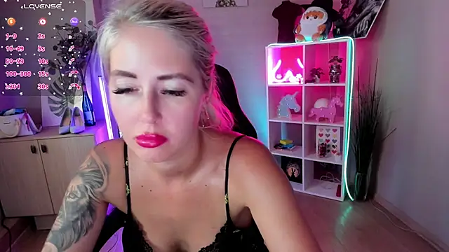 Mermaid_N Adlı Modelin Canlı XXX Sohbeti