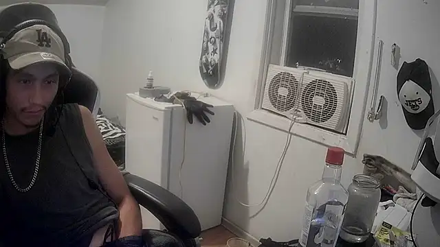 zigzog_ live XXX chat