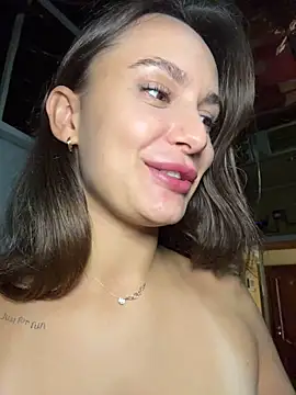 AllaTousNew Chat XXX live
