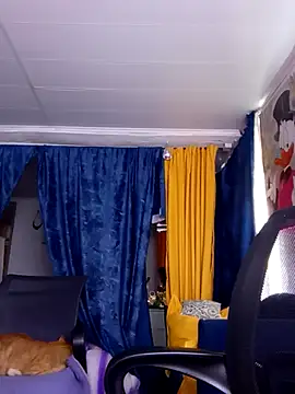 irinamaux Adlı Modelin Canlı XXX Sohbeti