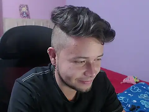 Chat +18 de JOHANLEON1 ao vivo