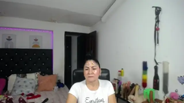 mature_bigboobs10 Chat XXX in diretta
