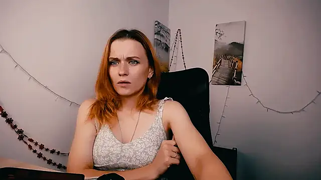 PeppyMia Adlı Modelin Canlı XXX Sohbeti