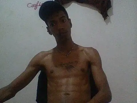 دردشة AlbertBigCock الجنسية المباشرة