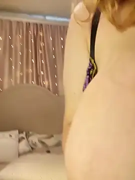 ___Midnight___ – Naživo XXX chat