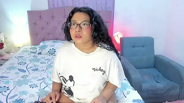 Latinabombsheell Live XXX-Chat