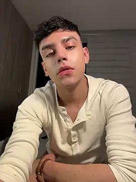 aronnhidden – Live XXX-chat