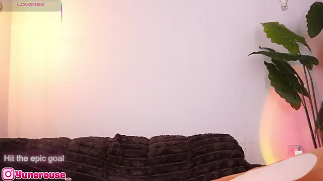 Czat XXX na żywo – YunoRose_