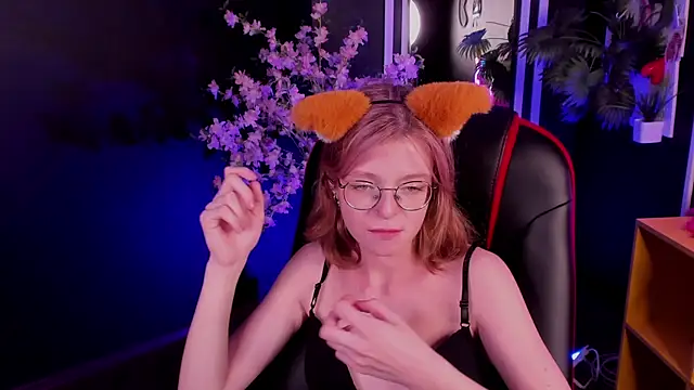 FoxxyyPolly Chat XXX in diretta