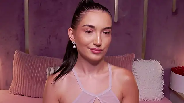 AliceSchuster Chat XXX in diretta