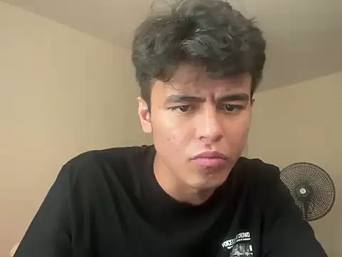 Chat XXX ao vivo de ToddWarren