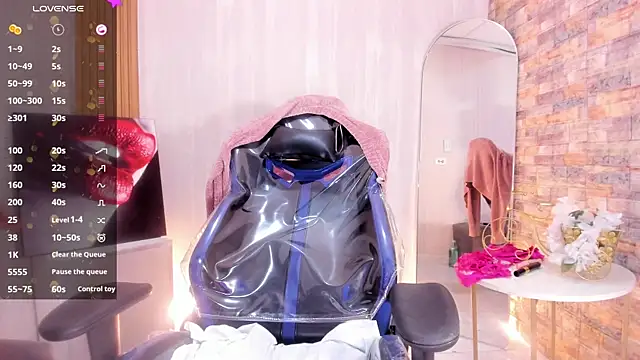 Živý XXX chat CardyKambell1