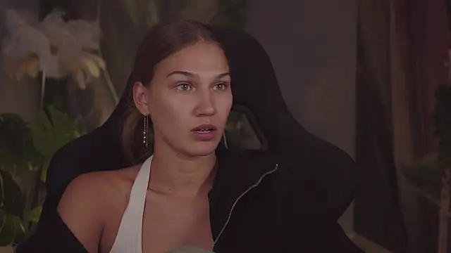 Živý XXX chat Sweet_Emilya