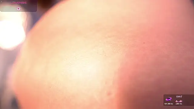 XXX chat uživo modela MiaKay1