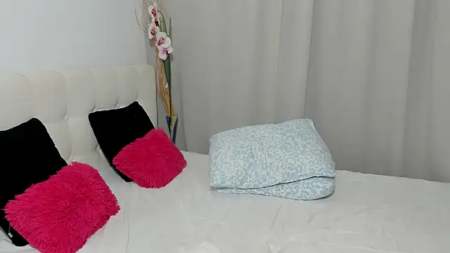 saradusk Adlı Modelin Canlı XXX Sohbeti