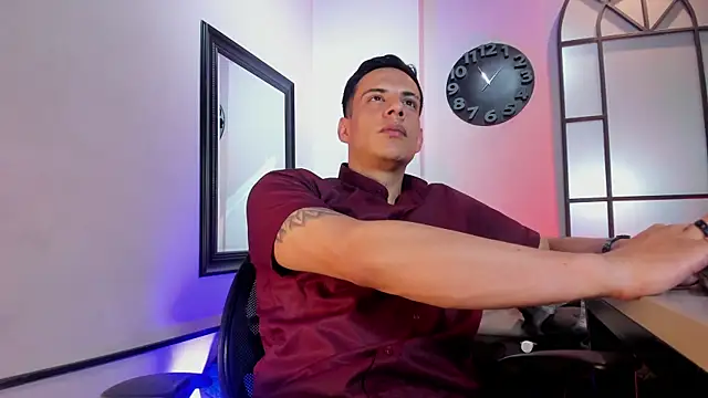 Dustin_Sonne Live XXX-Chat